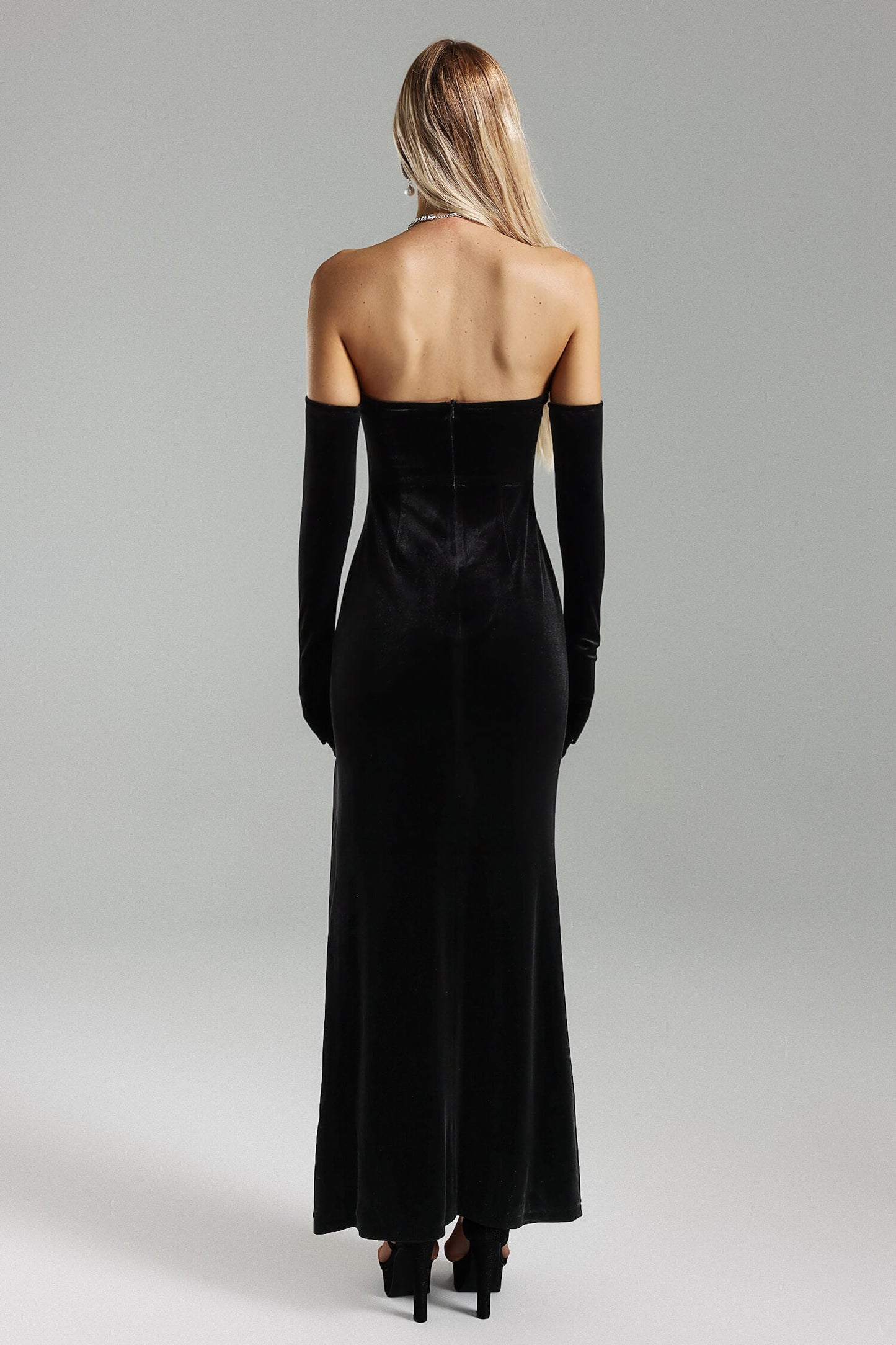 Vestido de veludo sem alças - Rosana
