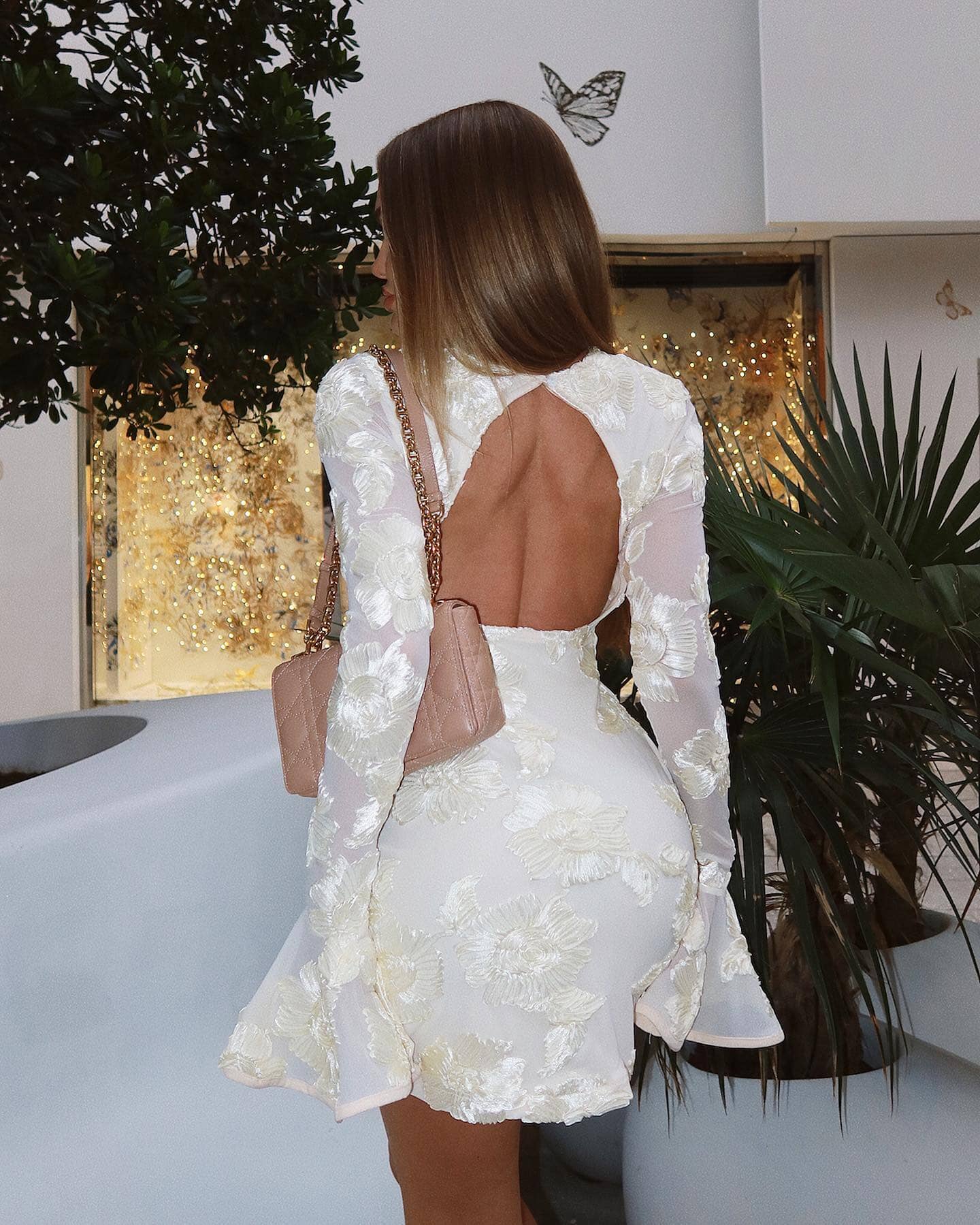 Vestido bordado manga flare - Briona