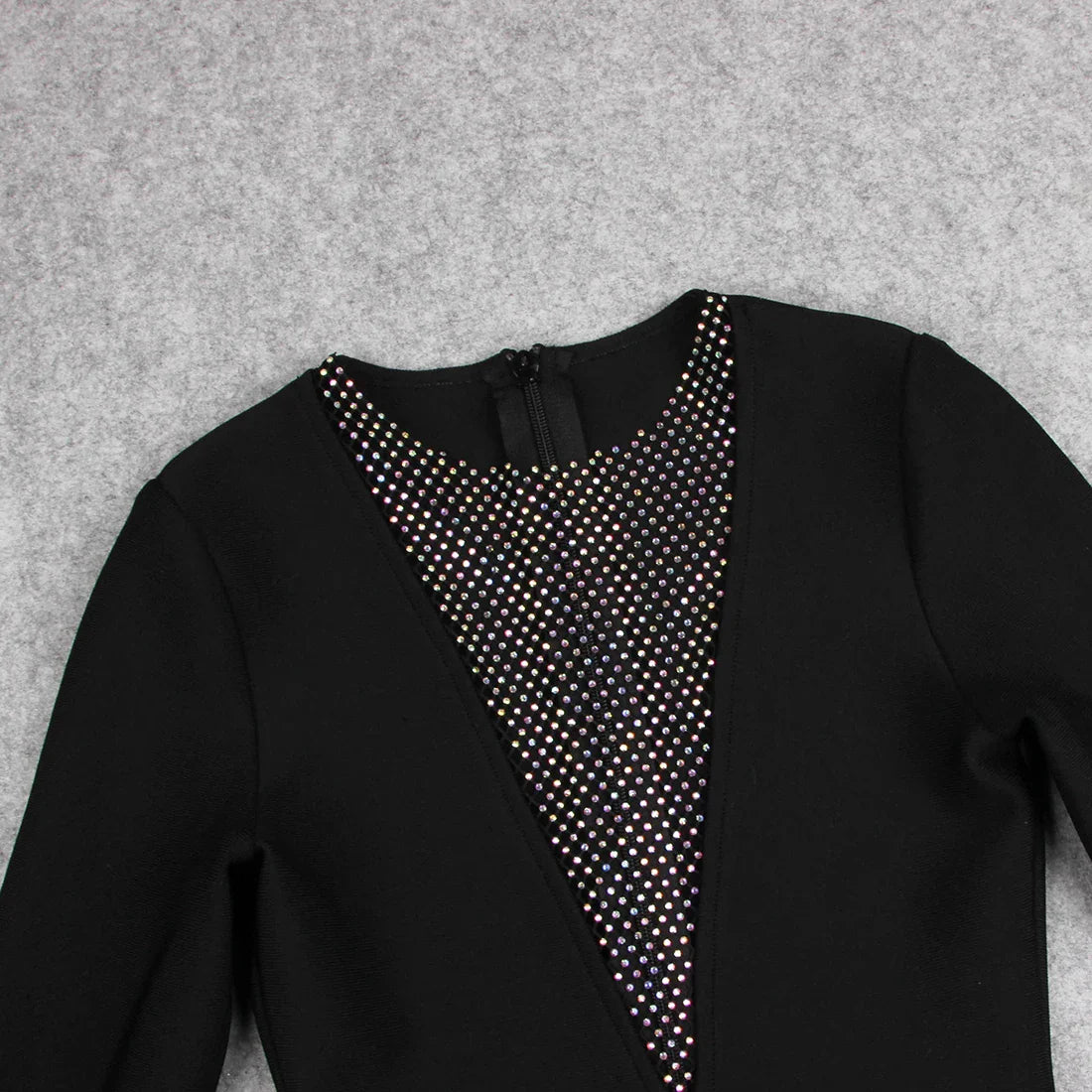 Vestido bandagem decote strass - Suria