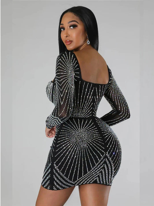 Vestido justo com strass - Wellie