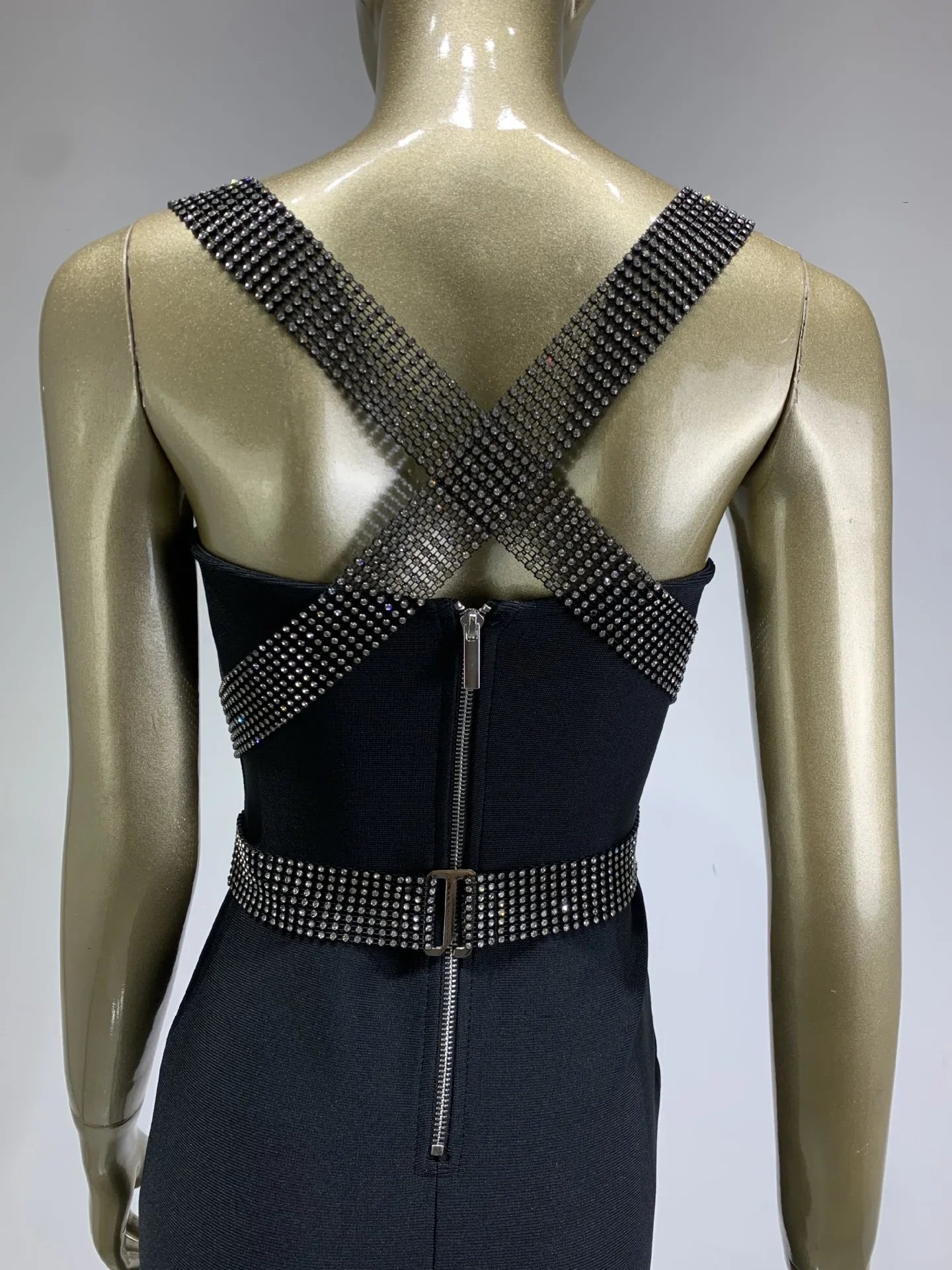 Vestido justo com faixa strass - Elijah