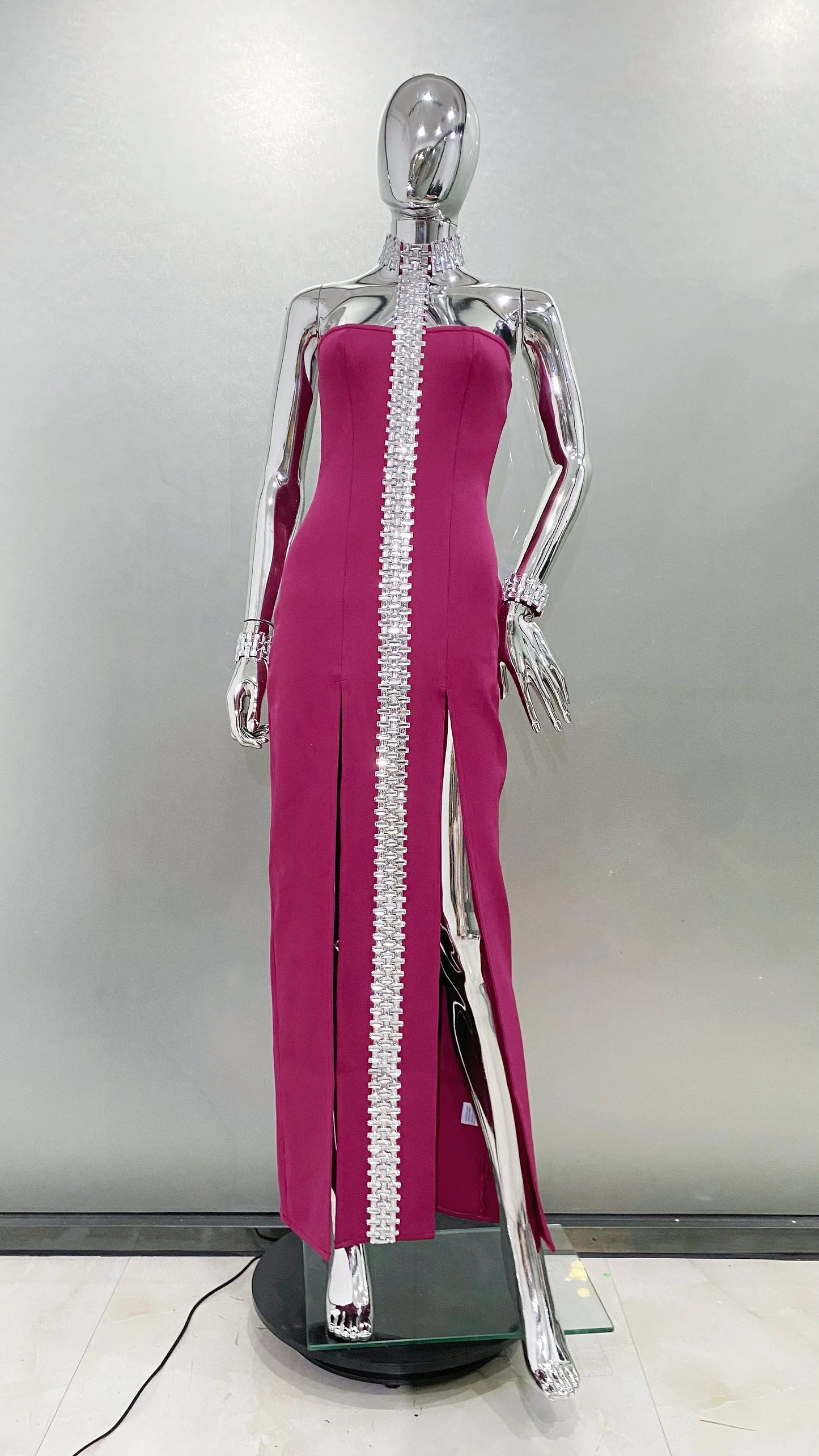 Vestido gargantilha de cristal - Renna