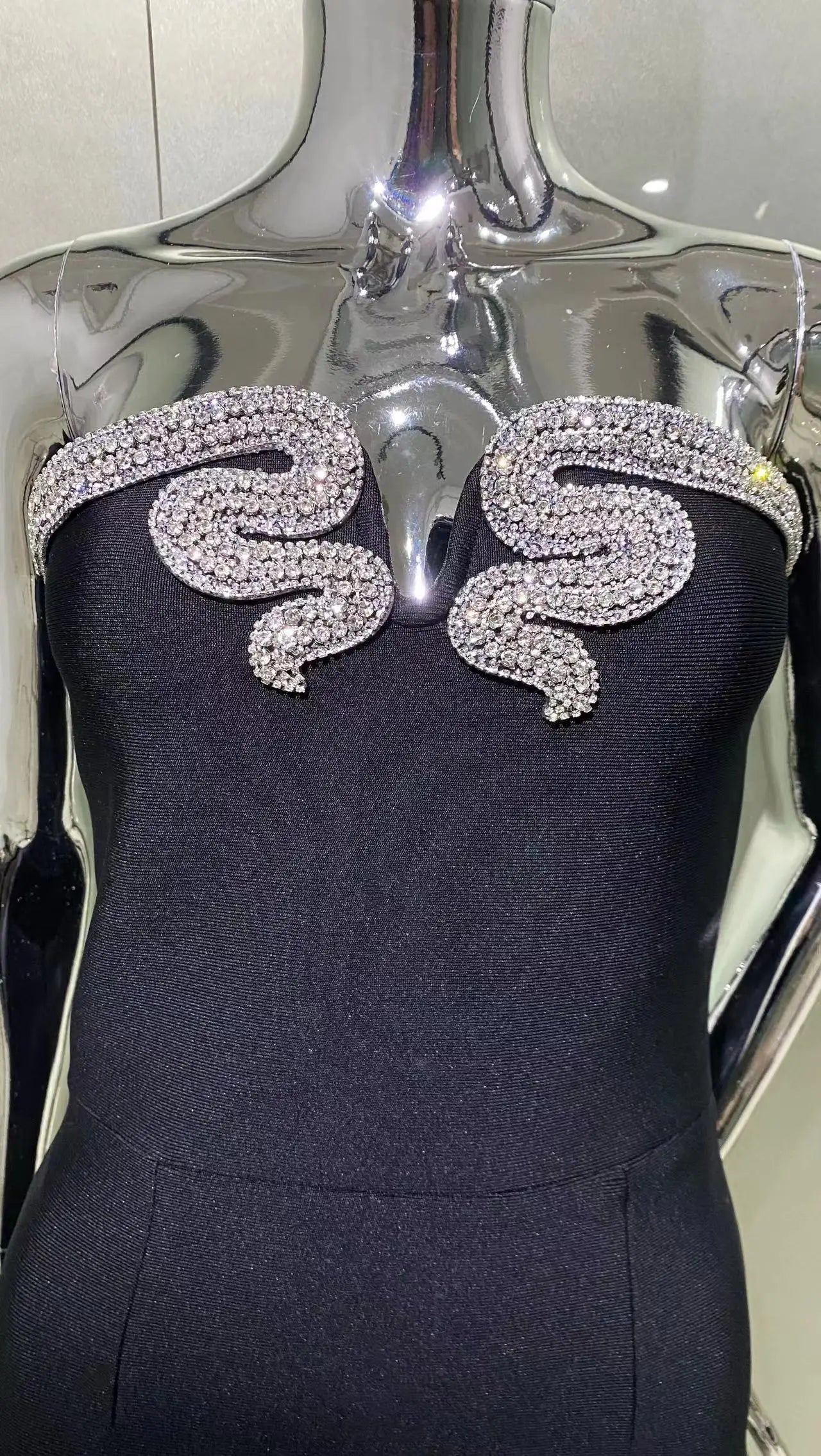 Vestido longo sem alças cobra - Bonie