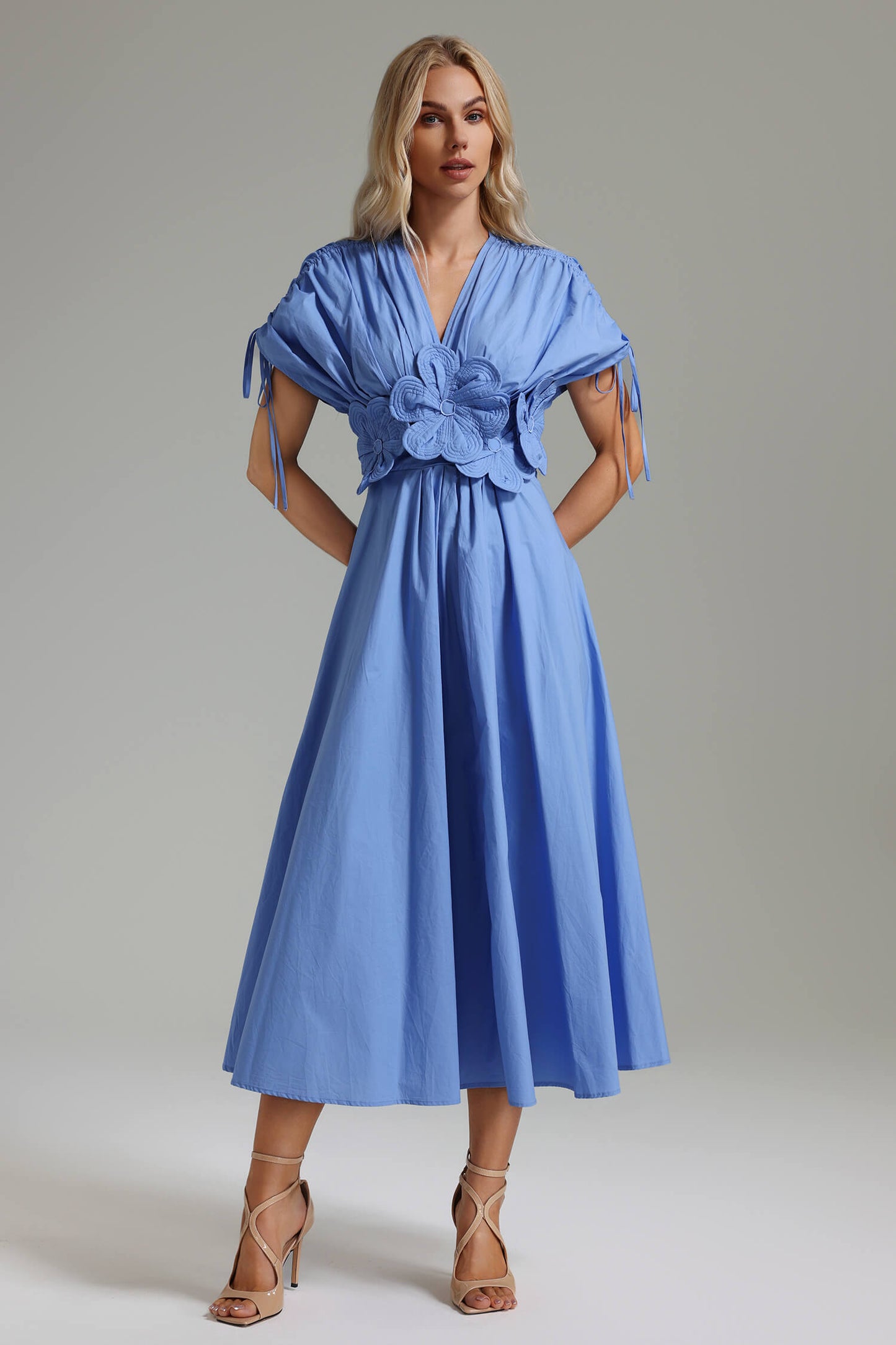 Vestido com apliques flor - Gani