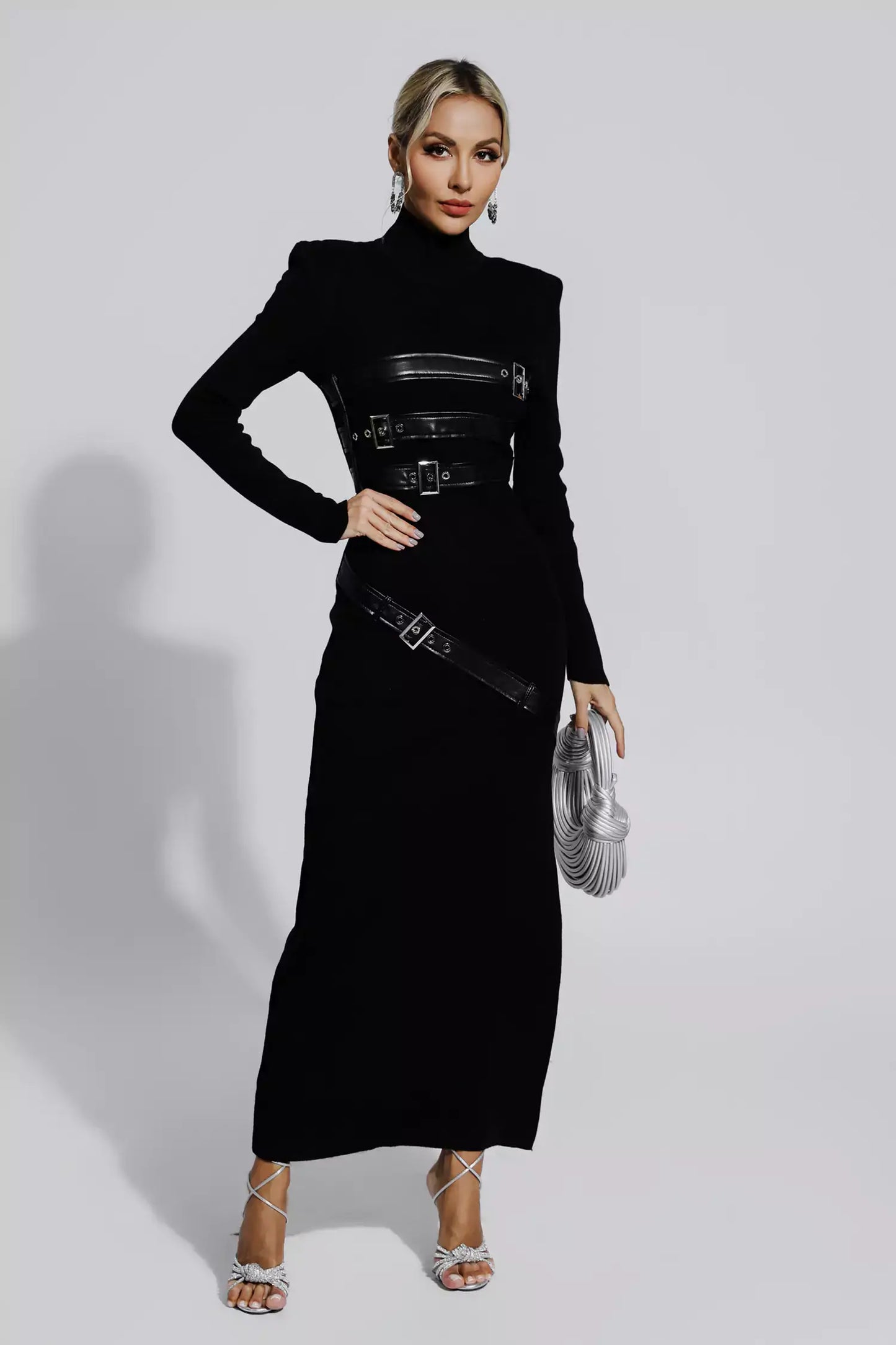 Vestido gola alta com cintos - Ruby