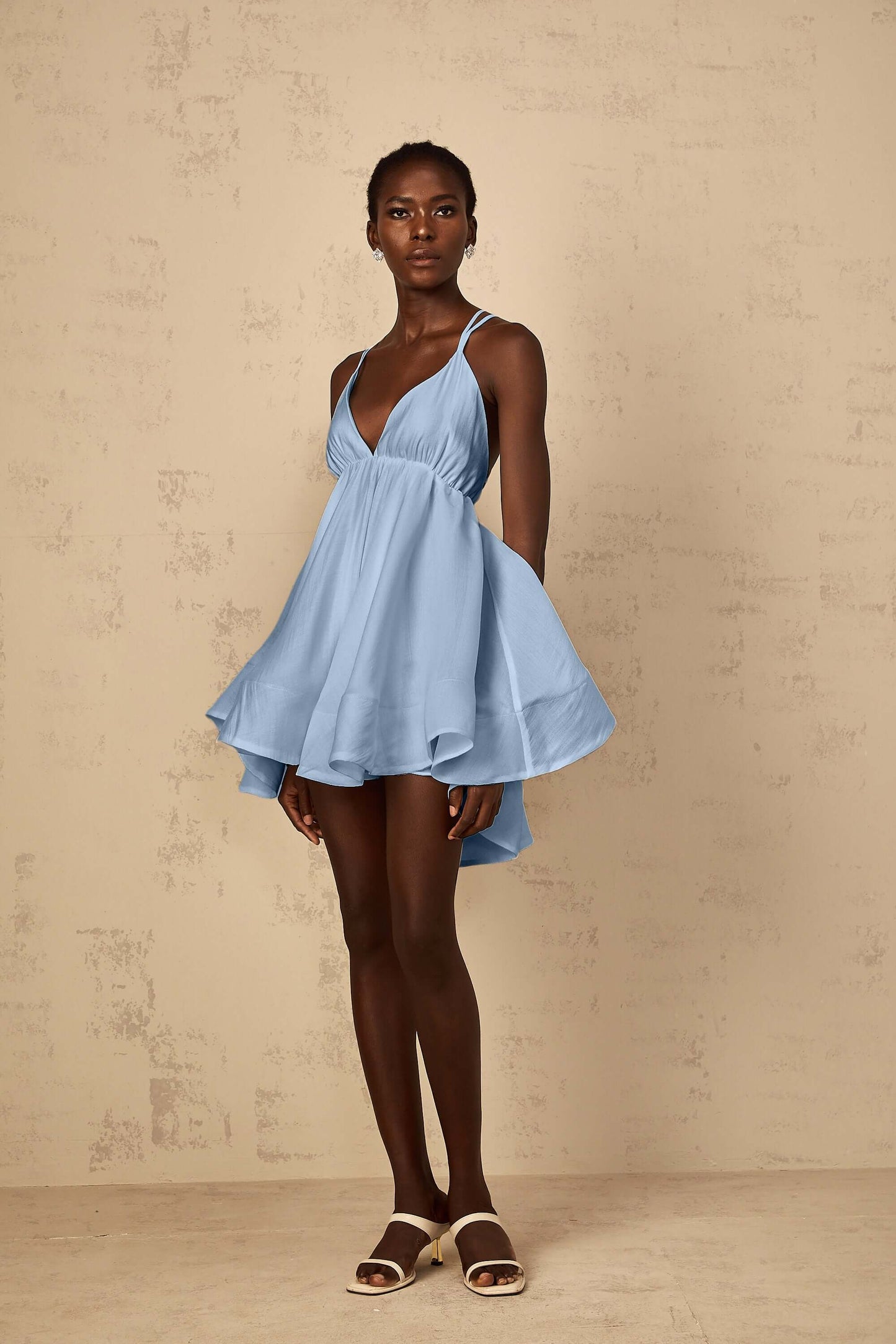 Vestido bufante sem costas - Cinthia
