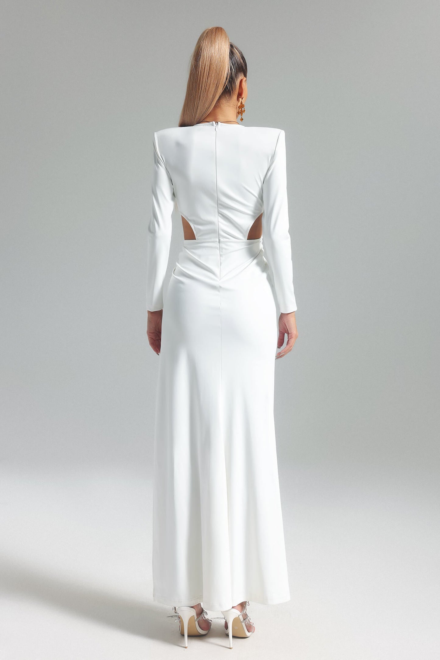 Vestido decote e fenda alta - Adyce