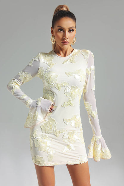 Vestido bordado manga flare - Briona