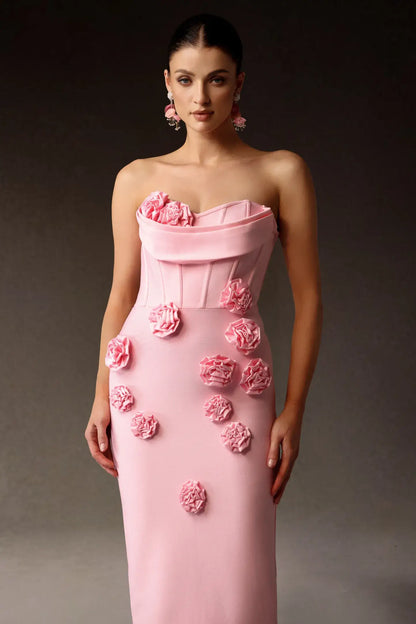 Vestido apliques 3D sem alça - Atila