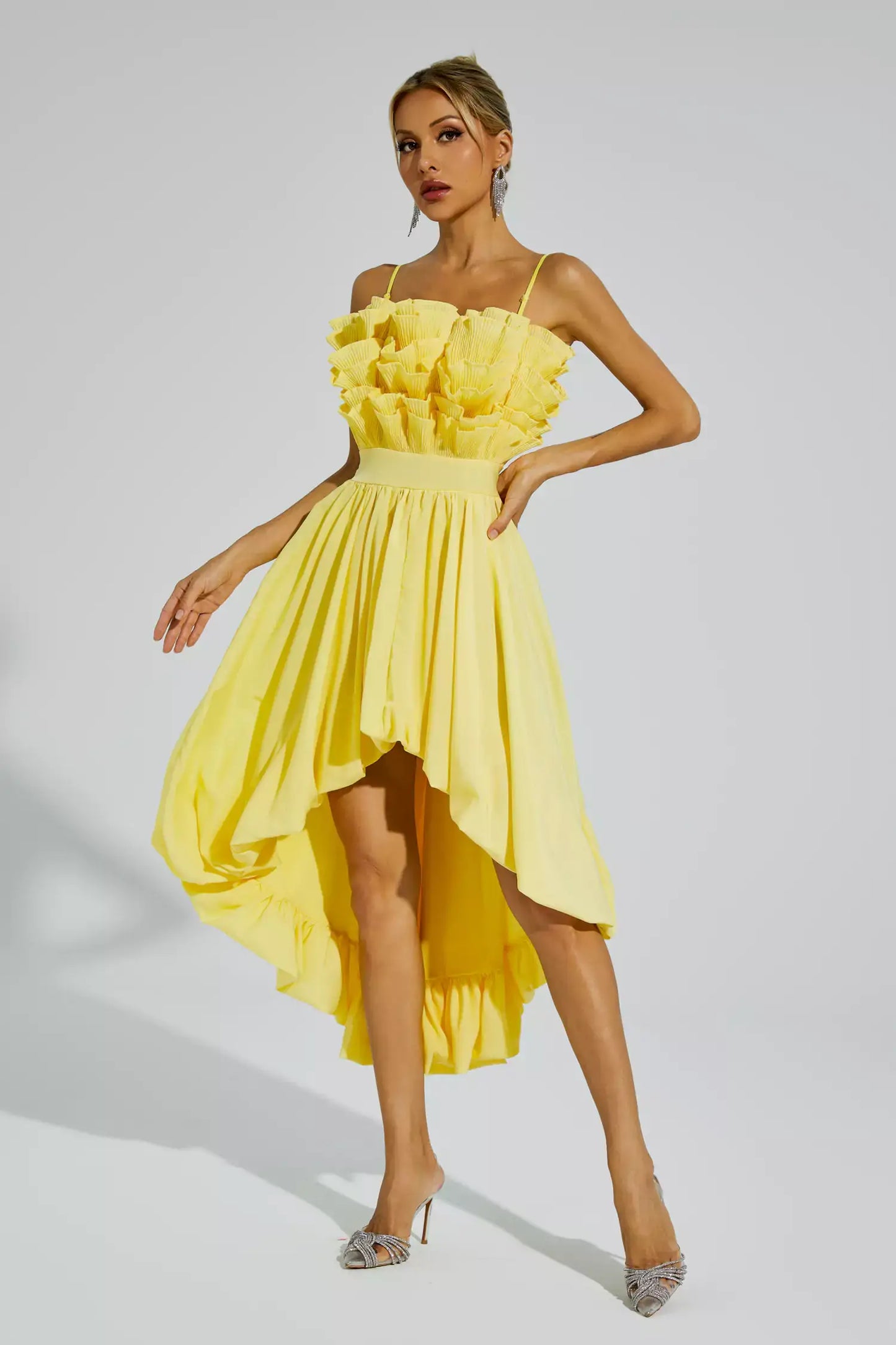 Vestido cauda em camadas - Ghisa
