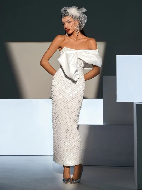 Vestido bordado um ombro só - Tania