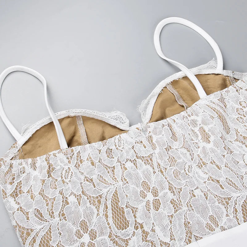 Vestido renda com babados - Helena