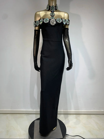 Vestido gola pedraria - Flynn