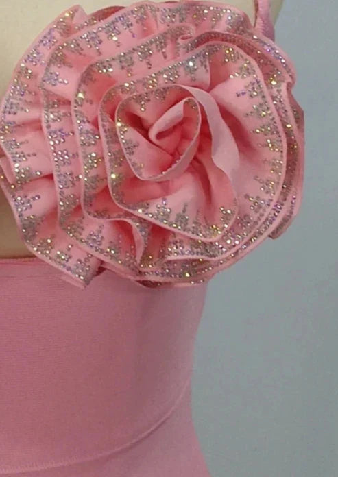 Vestido com flores 3D - Kendal