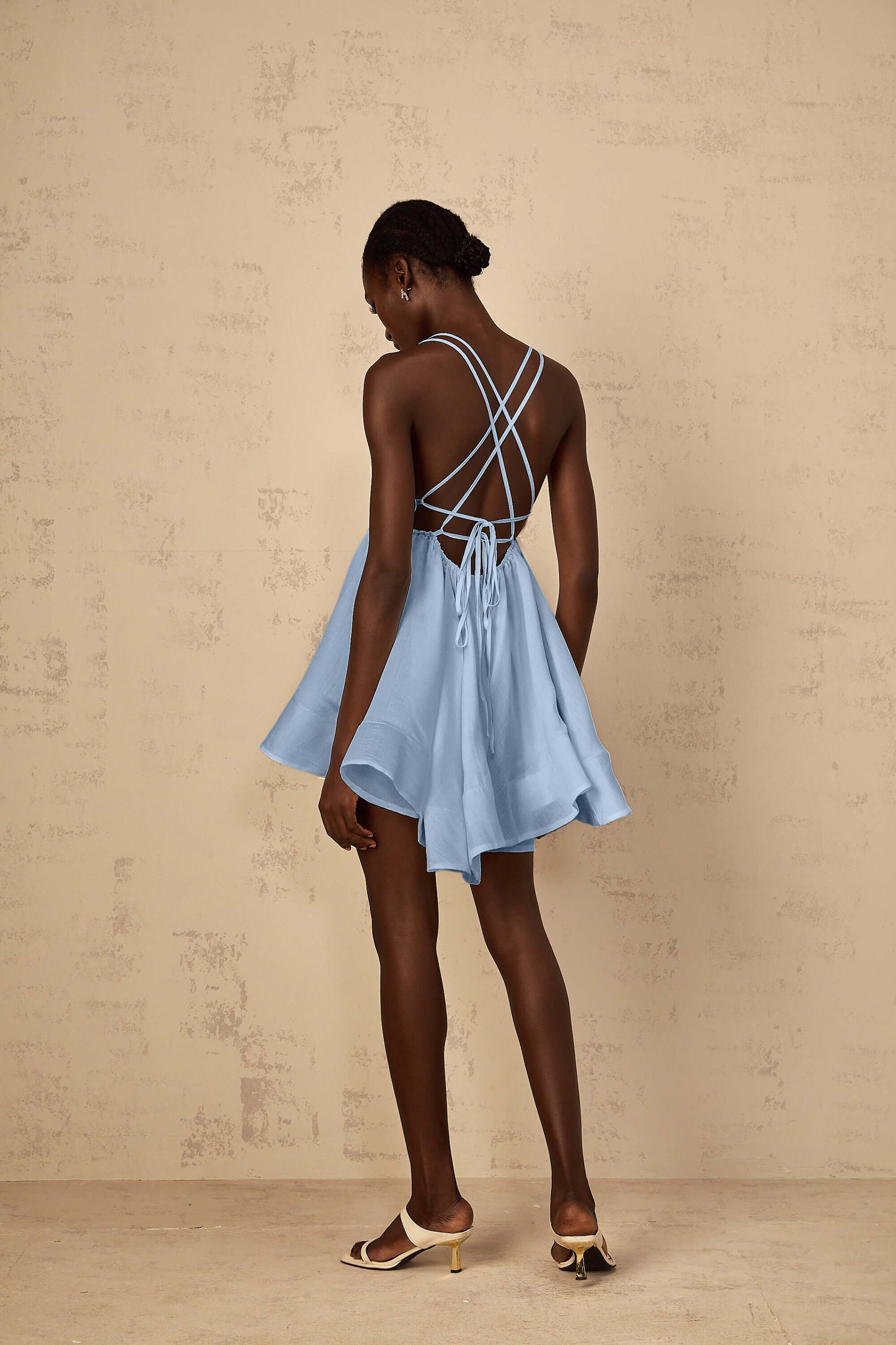 Vestido bufante sem costas - Cinthia