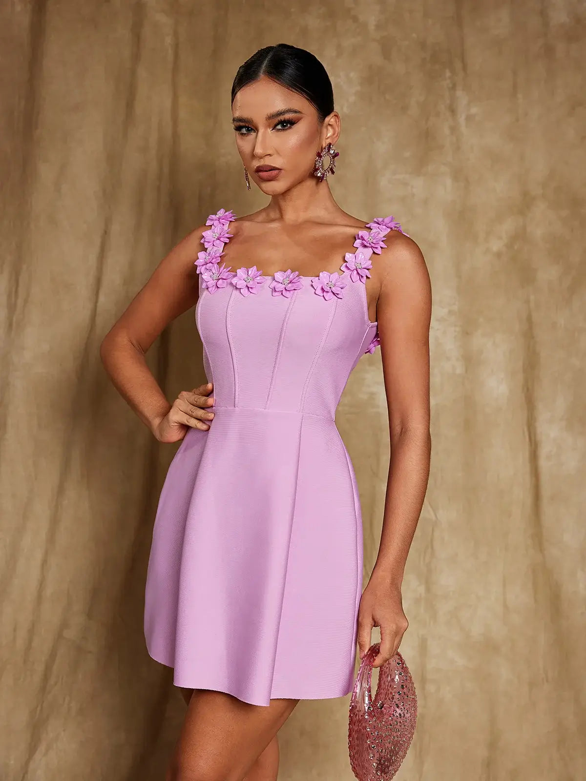 Vestido curto com apliques - Anita