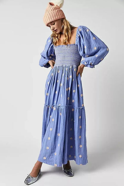 Vestido casinha de abelha bordado - Hanna