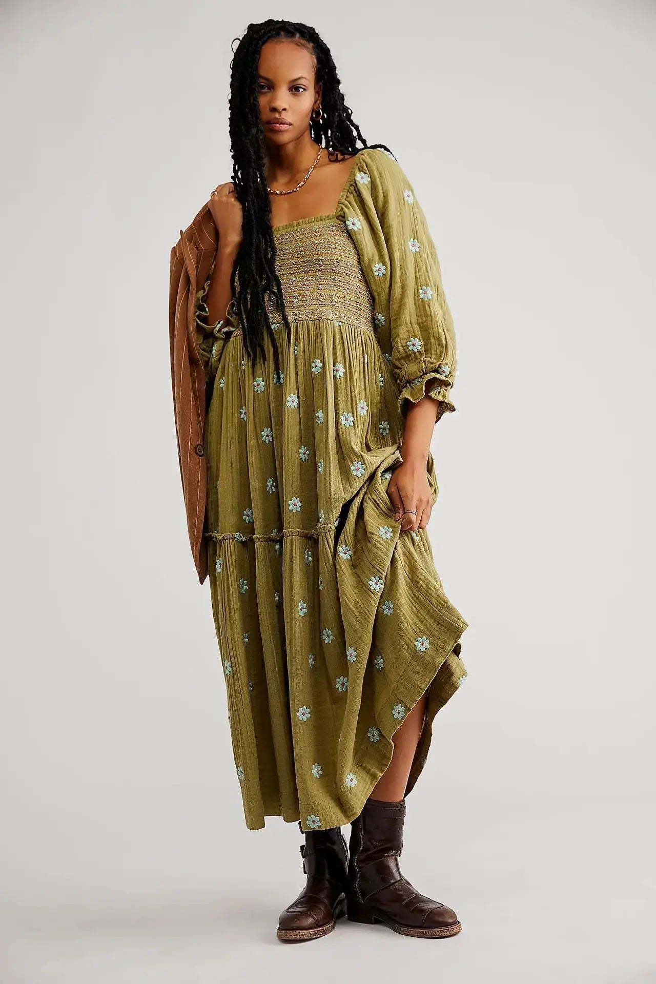 Vestido casinha de abelha bordado - Hanna