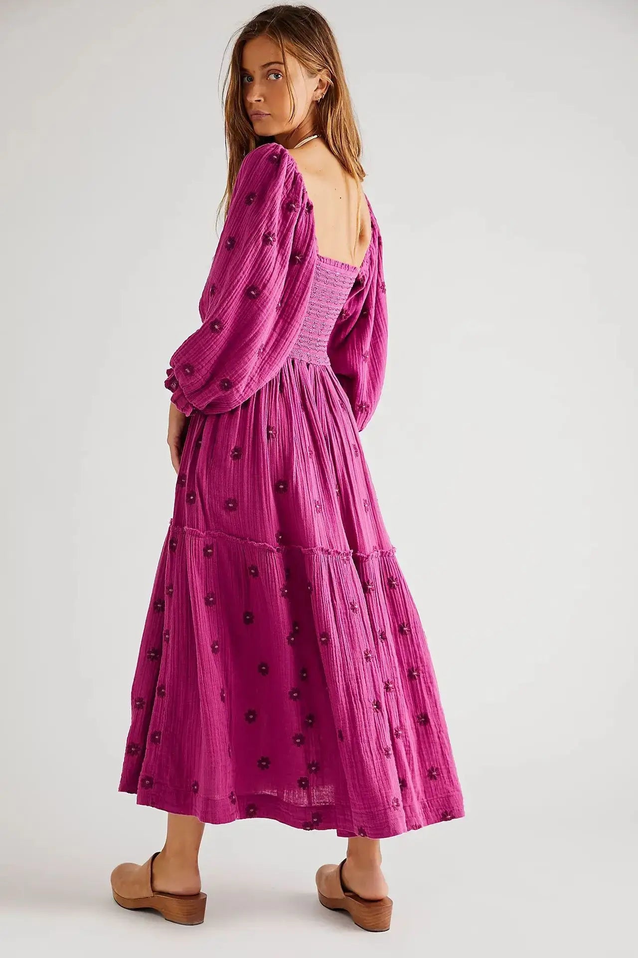 Vestido casinha de abelha bordado - Hanna