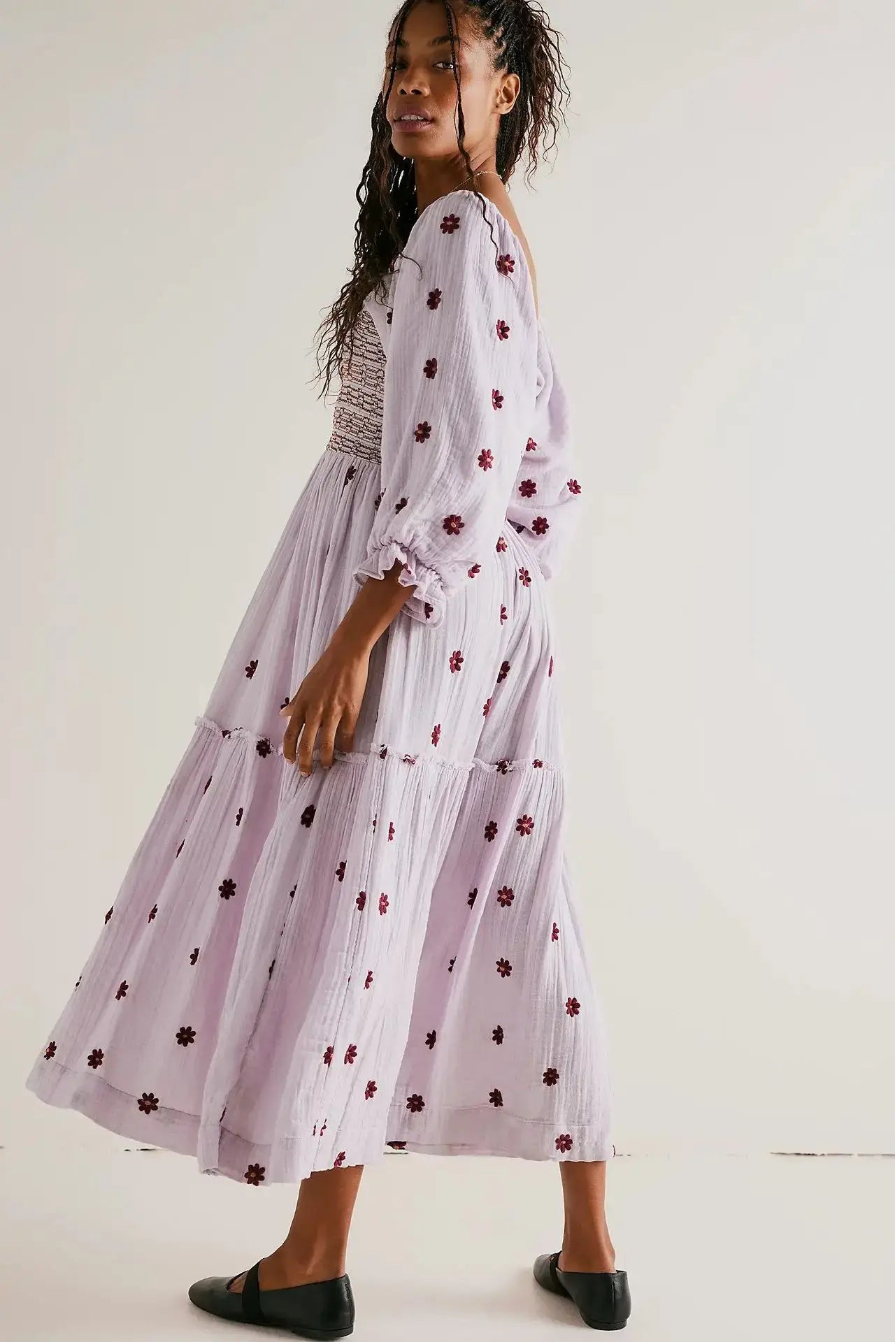 Vestido casinha de abelha bordado - Hanna
