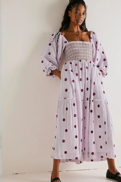 Vestido casinha de abelha bordado - Hanna