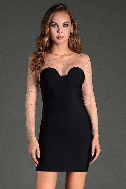 Vestido de tule com pedraria - Miha